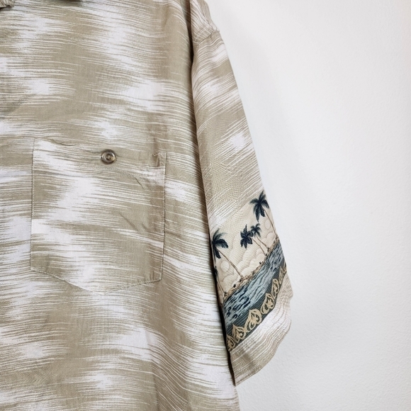 Hilo Hattie Hawaiian Shirt Size XL - Picture 4 of 6